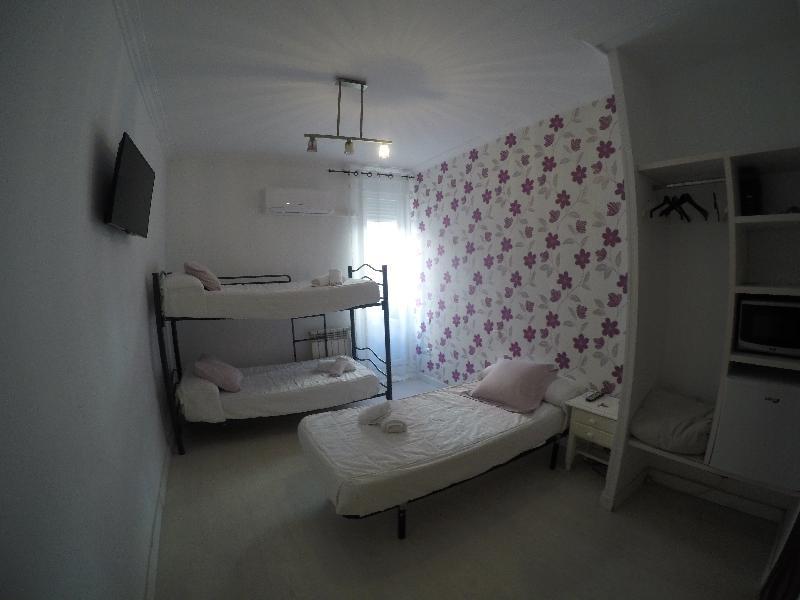 Hostal La Estrella Madrid Eksteriør bilde