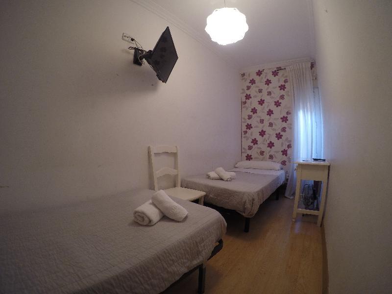 Hostal La Estrella Madrid Eksteriør bilde