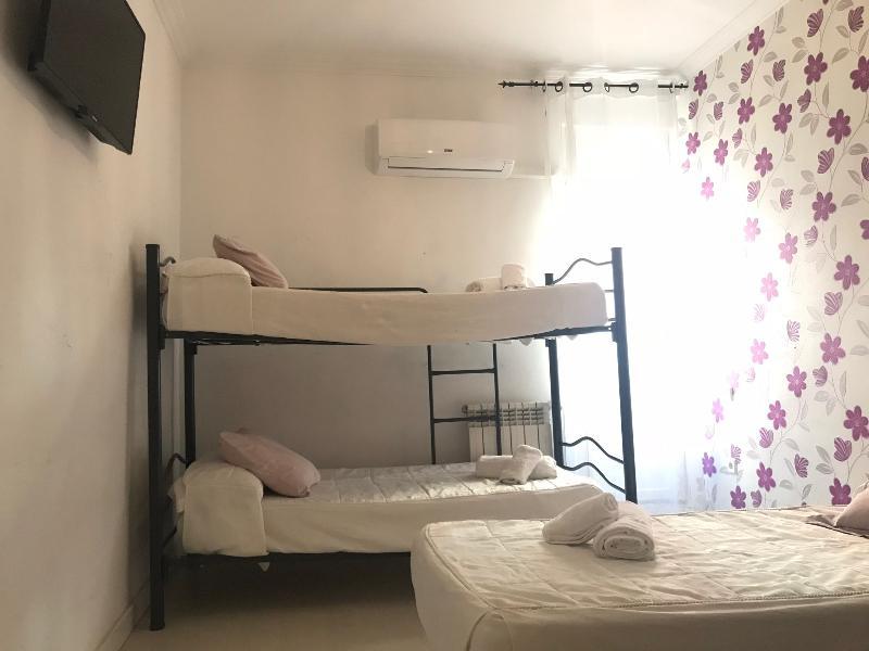 Hostal La Estrella Madrid Eksteriør bilde