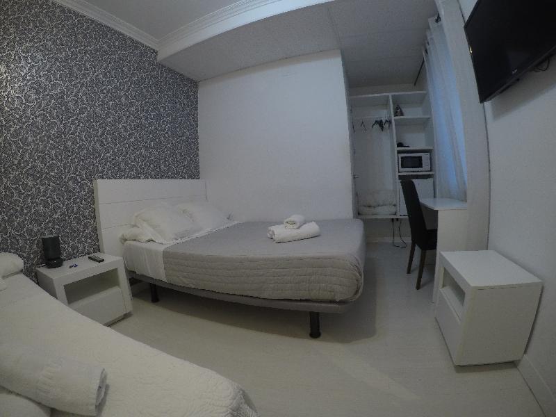 Hostal La Estrella Madrid Eksteriør bilde