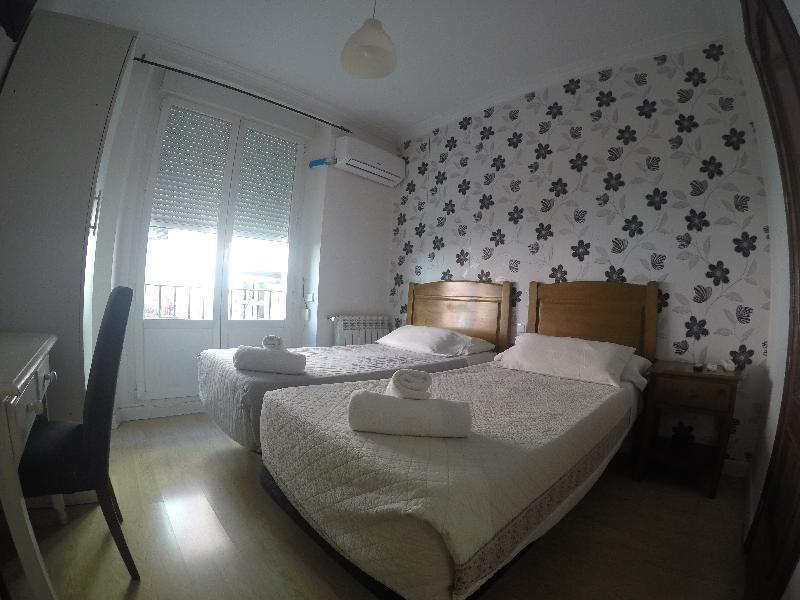 Hostal La Estrella Madrid Eksteriør bilde